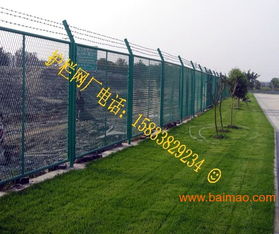 專業(yè)護(hù)欄網(wǎng)廠批發(fā)促銷 公路護(hù)欄網(wǎng)、道路圍欄與橋梁護(hù)欄的優(yōu)質(zhì)選擇